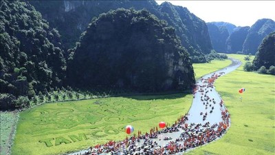 Cảnh đẹp Tam Cốc.