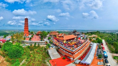 Lễ hội Hoa Phượng Đỏ - Hải Phòng kích hoạt mùa du lịch hè 2026 