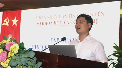 Ông Đỗ Đình Quang, Phó Giám đốc Sở Khoa học và Công nghệ phát biểu tại lớp tập huấn. 