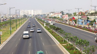 Đổi đất lấy hạ tầng (BT): Giá của tốc độ và kỷ luật phát triển 