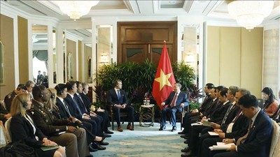 Việt Nam sẵn sàng đóng góp cho hòa bình, ổn định khu vực 