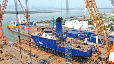 Nhiều nhà máy đóng tàu chủ lực của SBIC đang hoạt động hết công suất để đáp ứng các đơn hàng