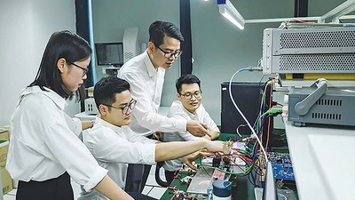 Thực tế cho thấy, mọi đột phá đều bắt đầu từ những nghiên cứu tưởng chừng rất cơ bản trong các phòng thí nghiệmảnh: đại học quốc gia tp.hcm 