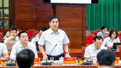 Chủ tịch Tập đoàn Đèo Cả Hồ Minh Hoàng mong muốn tiếp tục đồng hành cùng địa phương hiện thực hóa tuyến cao tốc CT.23, góp phần hoàn thiện kết nối giữa duyên hải Nam Trung Bộ và Tây Nguyên. 