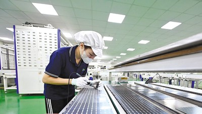 Việt Nam sẽ tập trung thu hút đầu tư lĩnh vực công nghệ cao để sớm trở thành trung tâm đổi mới sáng tạo và công nghệ của châu Á. Ảnh: Đ.T 