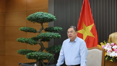 Khẩn trương hoàn thiện hồ sơ điều chỉnh chủ trương đầu tư Dự án điện hạt nhân Ninh Thuận 