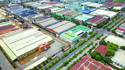 Khu công nghiệp Vĩnh Lộc mở rộng đã có hướng xử lý những vướng mắc - Ảnh: Lê Toàn 