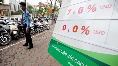 Lãi suất cho vay doanh nghiệp tại các ngân hàng lên tới mức 12-15%/năm