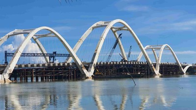 Dự án Cầu Nhật Lệ 3 và đường hai đầu cầu. Ảnh: Ngọc Tân