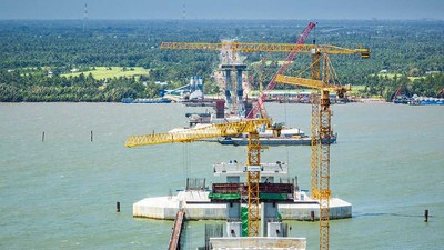 Thi công xây dựng cầu Đại Ngãi (Ảnh: P.V) 
