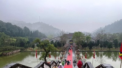 Tỉnh Quảng Ninh đang tập trung quảng bá hình ảnh vùng đất, con người và bản sắc văn hóa Yên Tử đến nhân dân, du khách trong nước và quốc tế. Ảnh: Tiến Dũng