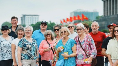 Du lịch Việt Nam đã đón gần 14 triệu lượt khách quốc tế sau 7 tháng.