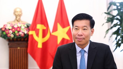 Thứ trưởng Nguyễn Mạnh Cường.