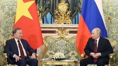 Ngày 10/5/2025 (giờ địa phương), tại Điện Kremlin, thủ đô Moskva, Tổng Bí thư Tô Lâm đã hội đàm với Tổng thống Vladimir Putin trong khuôn khổ chuyến thăm chính thức Liên bang Nga và tham dự Lễ kỷ niệm 80 năm Ngày Chiến thắng trong Chiến tranh Vệ quốc vĩ đại. (Ảnh: Thống Nhất/TTXVN)