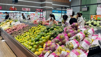 Hà Nội tăng cường giám sát an toàn thực phẩm đối với rau, củ, trái cây và các sản phẩm trồng trọt tại vùng sản xuất tập trung. Ảnh tư liệu.