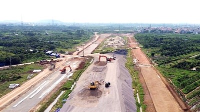 Nhiều địa phương trong cả nước đang nỗ lực giải ngân vốn đầu tư công.
