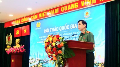 PGS.TS. Trung tướng Trịnh Ngọc Quyên, Giám đốc Học viện An ninh phát biểu tại Hội thảo. (Ảnh Duy Thăng: HVAN). 