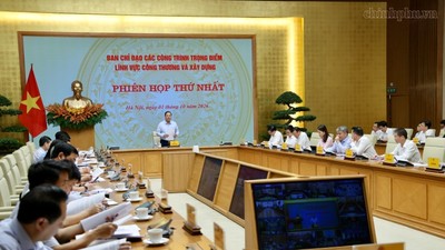 Phó Thủ tướng Thường trực Chính phủ Phạm Gia Túc chủ trì Phiên họp thứ nhất của Ban Chỉ đạo các công trình trọng điểm trong lĩnh vực công thương và xây dựng - Ảnh: chinhphu.vn