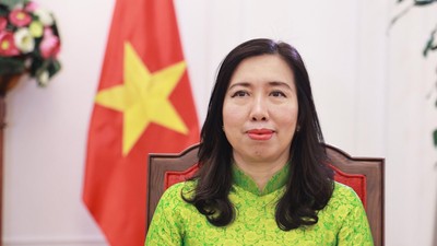 Thứ trưởng Bộ Ngoại giao Lê Thị Thu Hằng.