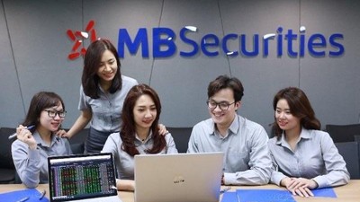 Cổ phiếu cần quan tâm ngày 21/1