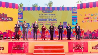 Chính thức cắt băng khai trương Tổ hợp Công viên Giải trí BRIGHTPARK