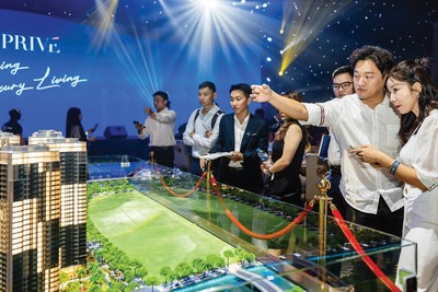 Các dự án căn hộ tại vùng lõi TP.HCM đang được nhiều nhà đầu tư Hà Nội săn đón. Ảnh: Bình Minh.