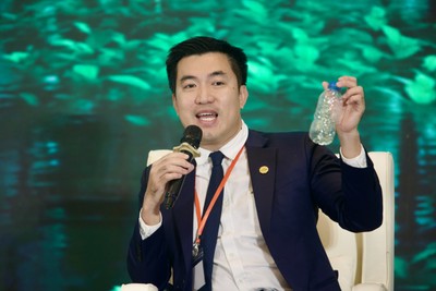 Ông Lê Anh, Giám đốc Phát triển bền vững, Công ty cổ phần Nhựa Tái chế Duy Tân. Ảnh: Chí Cường