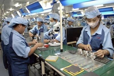 Điện tử, máy tính và linh kiện mang về gần 97 tỷ USD doanh thu xuất khẩu sau 11 tháng/2025. 