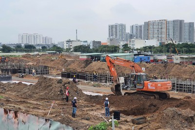 Các dự án chung cư đang được đẩy mạnh triển khai. Ảnh: Lê Toàn.