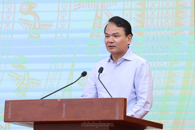 Bộ trưởng - Chủ nhiệm Văn phòng Chính phủ Đặng Xuân Phong thông tin tại buổi Họp báo Chính phủ trưa 3/10/2026.