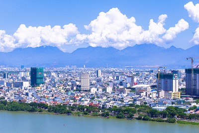 Đà Nẵng hiện nay có nhiều dự án căn hộ đang thi công xây dựng.