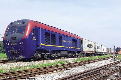 Tổng công ty Đường sắt Việt Nam hiện là đơn vị duy nhất vận hành, kinh doanh hệ thống đường sắt quốc gia.