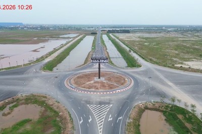 Sự gia nhập của hàng nghìn doanh nghiệp mới cho thấy môi trường đầu tư - kinh doanh tại Hưng Yên đang ngày càng hấp dẫn. Trong ảnh: KCN Hải Long với hạ tầng đồng bộ, pháp lý hoàn chỉnh, nhà đầu tư có thể triển khai Dự án ngay trên mặt bằng sạch