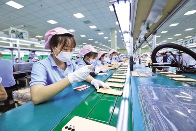 Gần một nửa sản lượng điện thoại thông minh toàn cầu của Samsung được sản xuất tại Việt Nam 