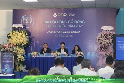 Toàn cảnh phiên họp Đại hội đồng cổ đông của DNP Holding năm 2026.
