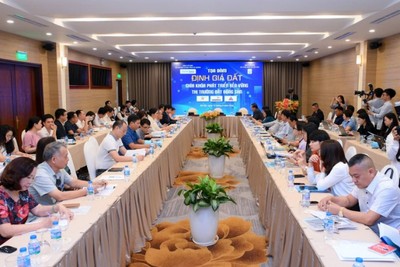Tọa đàm chuyên đề “Định giá đất – Chìa khóa phát triển bền vững thị trường bất động sản”.