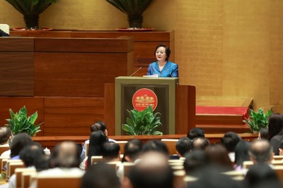 Phó Thủ tướng Phạm Thị Thanh Trà nhấn mạnh Chính phủ tập trung ưu tiên vào 3 nhiệm vụ trọng tâm cốt lõi để hệ thống hành chính nhà nước tiếp tục tinh gọn, thực sự hiệu năng, hiệu lực, hiệu quả - Ảnh: VGP.