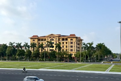 UBND tỉnh Hưng Yên vừa ban hành Quyết định quy định hệ số điều chỉnh giá đất năm 2026 trên địa bàn tỉnh. Ảnh: Quỳnh Nga