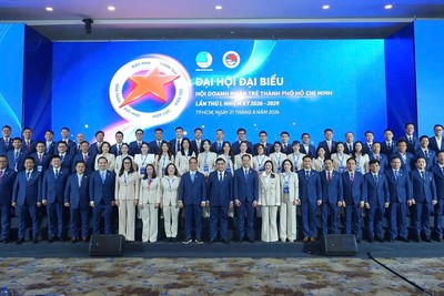 Tập thể Ban Chấp hành Hội Doanh nhân trể TP.HCM nhiệm kỳ I (2026 – 2029). Ảnh: BTC YBA.