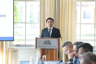 Phó Thủ tướng Chính phủ Nguyễn Văn Thắng phát biểu tại hội nghị.