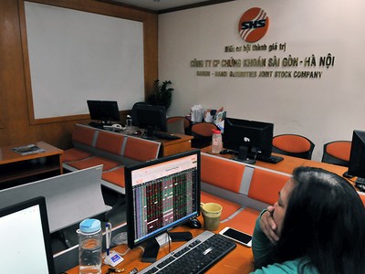 Tiền bắt đáy sẽ “chảy” vào blue-chips