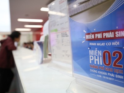 Chứng khoán phái sinh tuần qua: Mua may bán đắt!