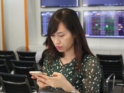 Thị trường khó bó cơ hội thoái vốn nhà nước