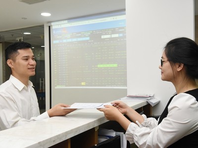 Chuyên gia Đài Loan tư vấn bí quyết đầu tư thành công trên thị trường chứng khoán phái sinh