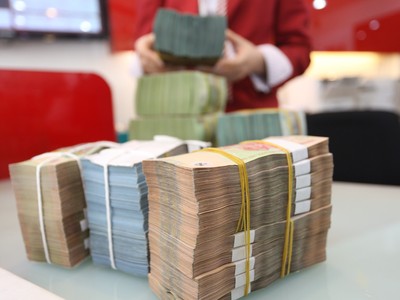 Các ngân hàng trên địa bàn TP.HCM lo ngại cạnh tranh huy động vốn gay gắt
