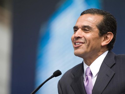 Chuyện về hai cựu thị trưởng New York và Los Angeles