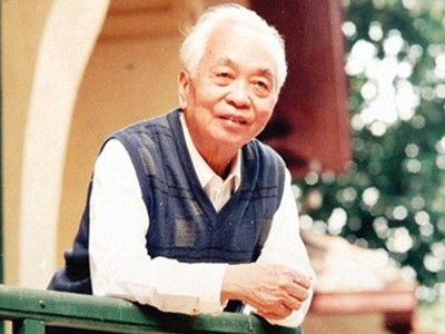 Võ Nguyên Giáp trong bài ca đất nước