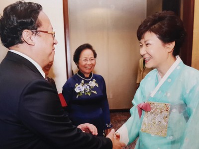 Ngoại giao nhân dân: Sức mạnh kết nối những trái tim 