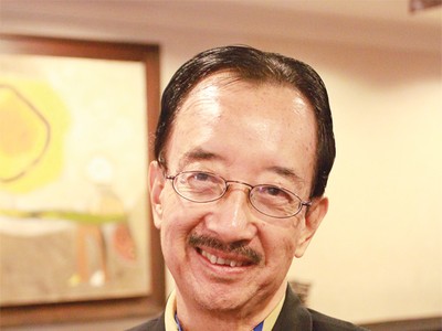 Năm mới nói chuyện kiếm tiền và xài tiền