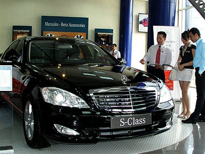 Hải quan ra văn bản gỡ thủ tục nhập khẩu ô tô